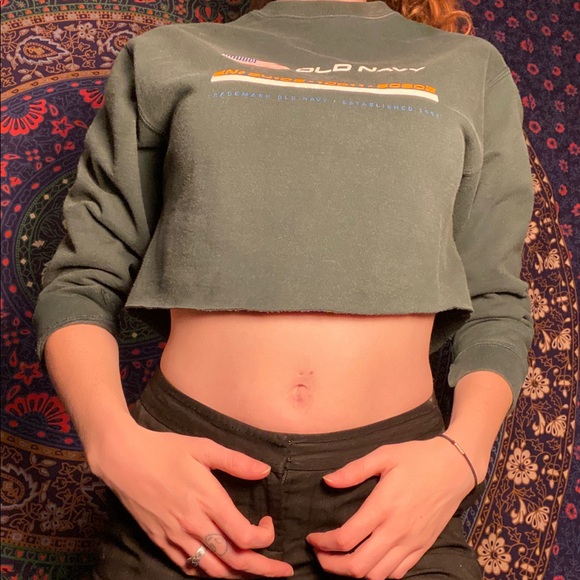 Old Navy Crop - Picture 1 of 4